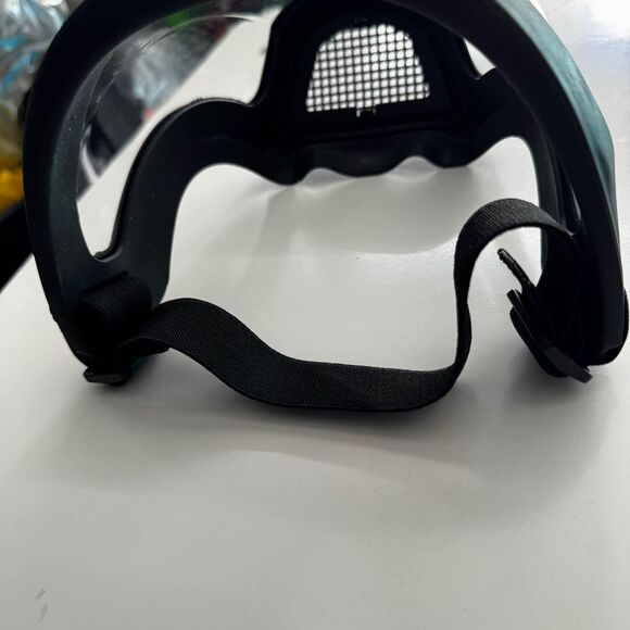 Clear Face Mask - Picture 8 of 8